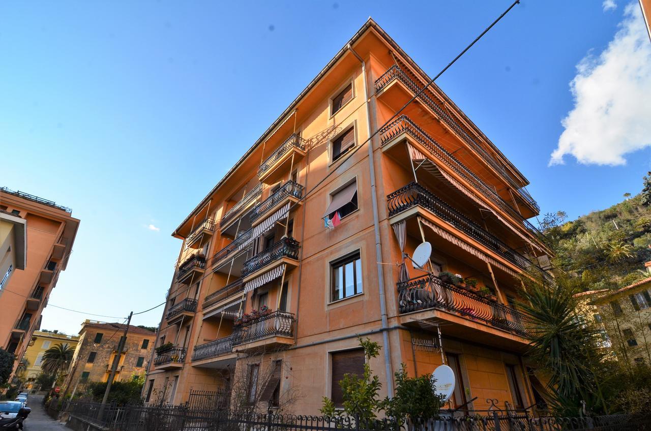 Gabry Apartment Леванто Екстериор снимка