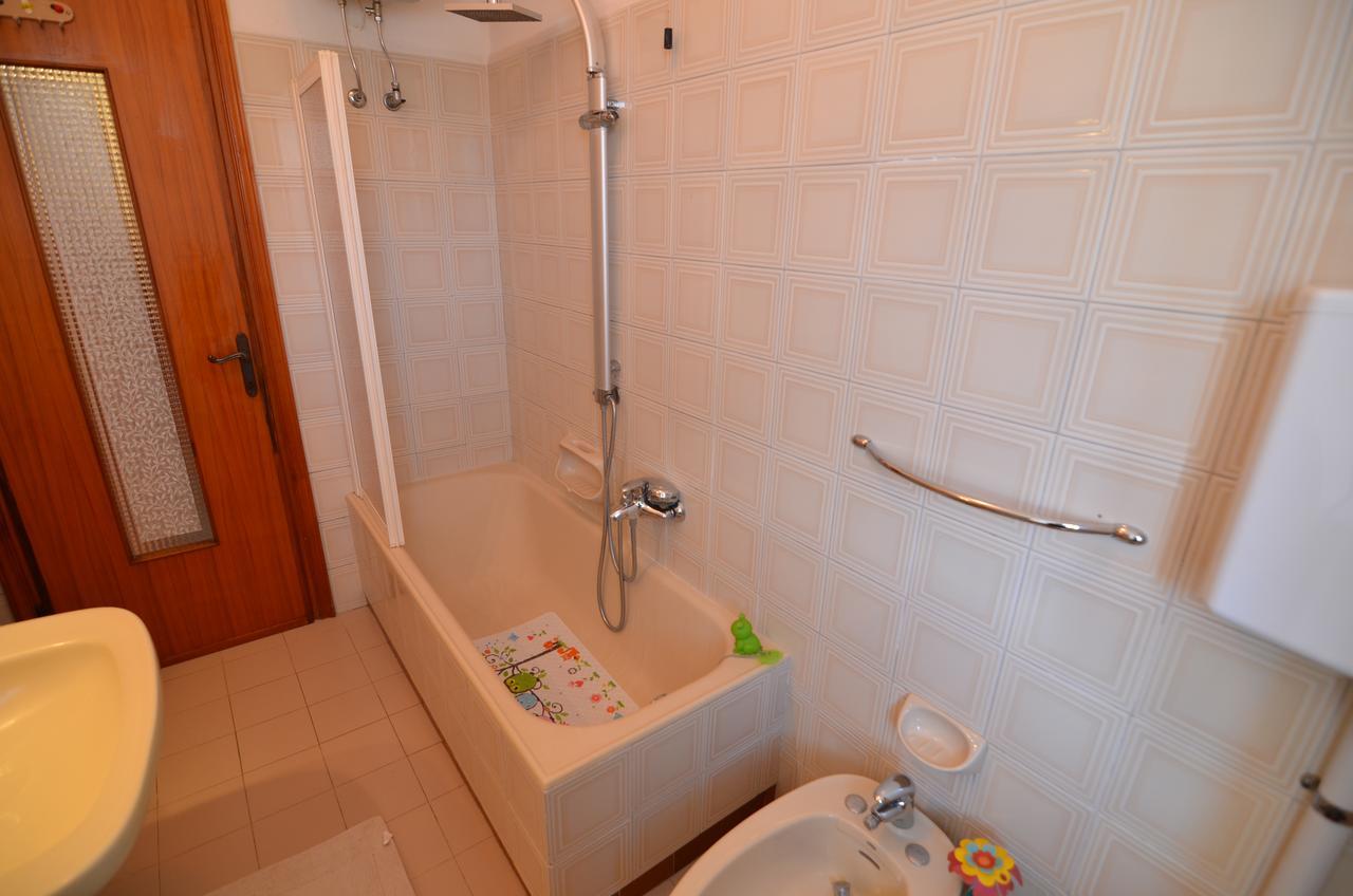 Gabry Apartment Леванто Екстериор снимка