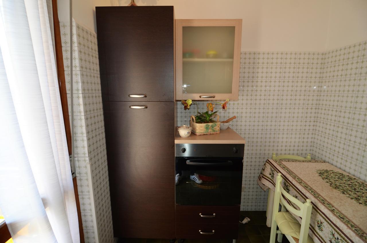 Gabry Apartment Леванто Екстериор снимка